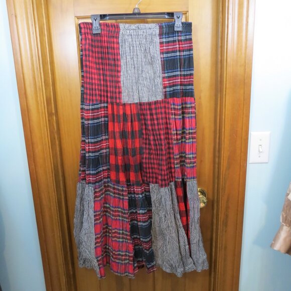 VTG Threads on Thread Relaxed Crush Pleated Flannel Skirt Midi Red/Black/White L - Picture 1 of 7